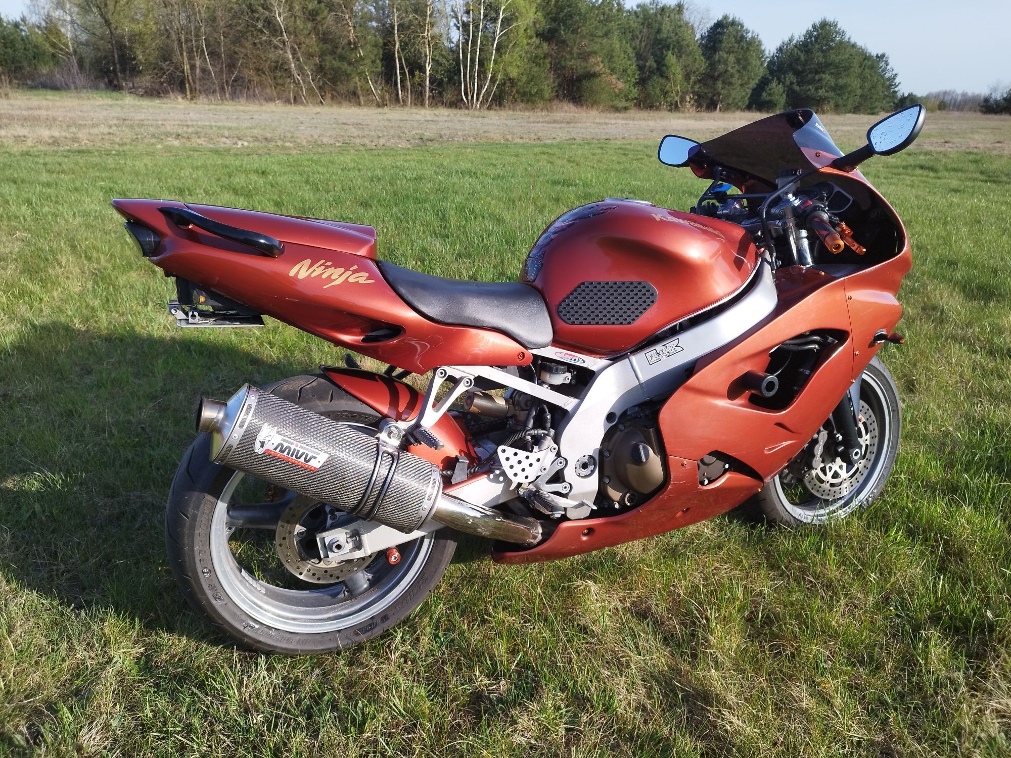 格安です。 kawasaki zx12r w Twojej okolicy? Sprawdź kategorię Motocykle
