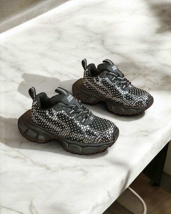 Кросівки жіночі ЗНИЖКА