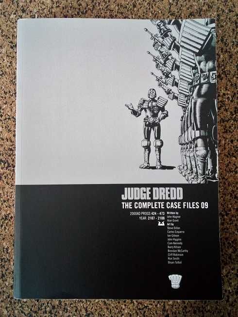BD - Judge Dredd: The Complete Case Files 09