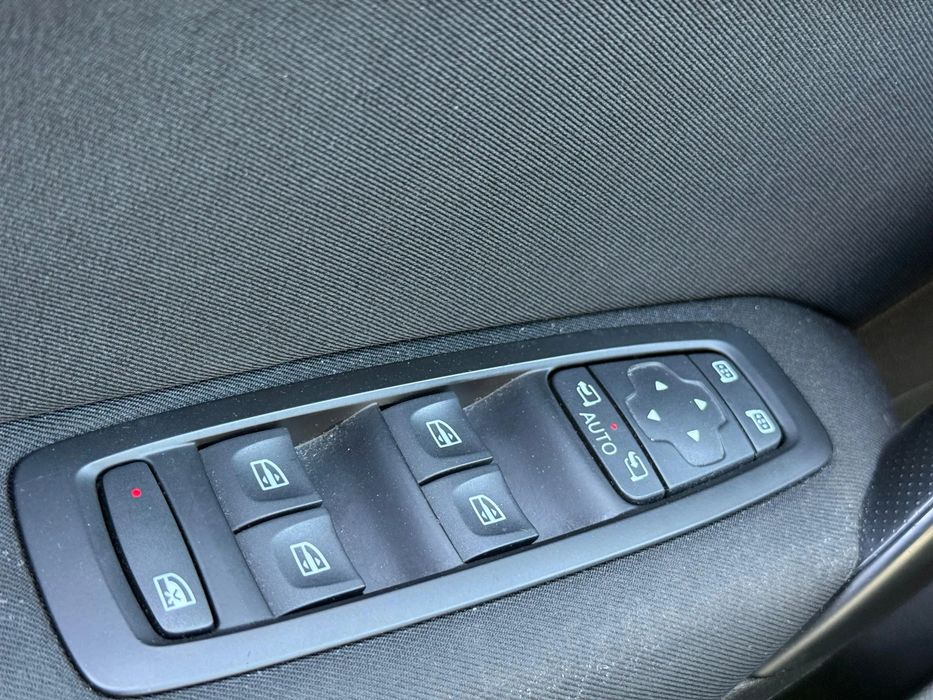 Renault Megane IV 1.5DCI Ano 2017 Para Peças