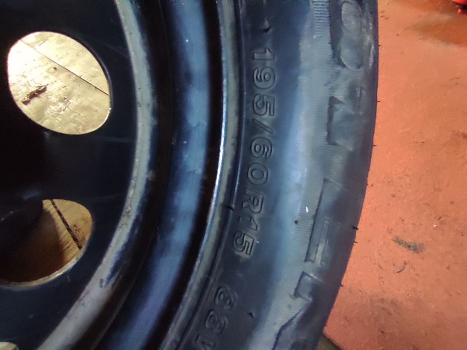 Одна шина з діском 15*4*14.3