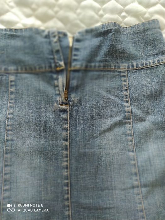 Джинсова жіноча спідниця