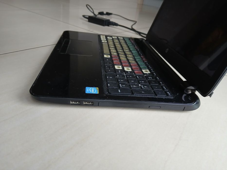 Laptop hp 15-r100nw notebook