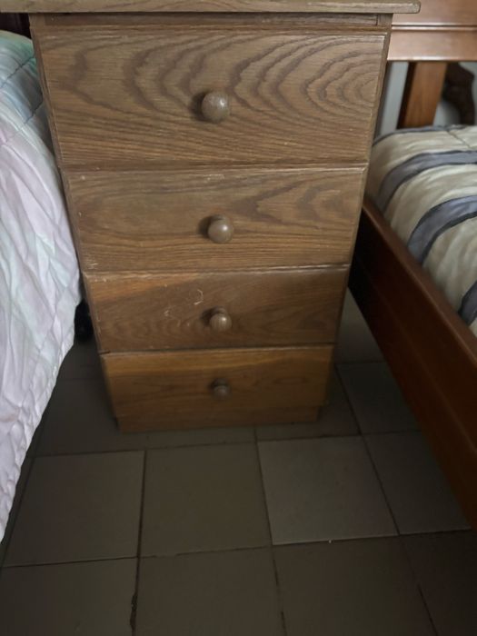 Cama de solteiro ( usada )