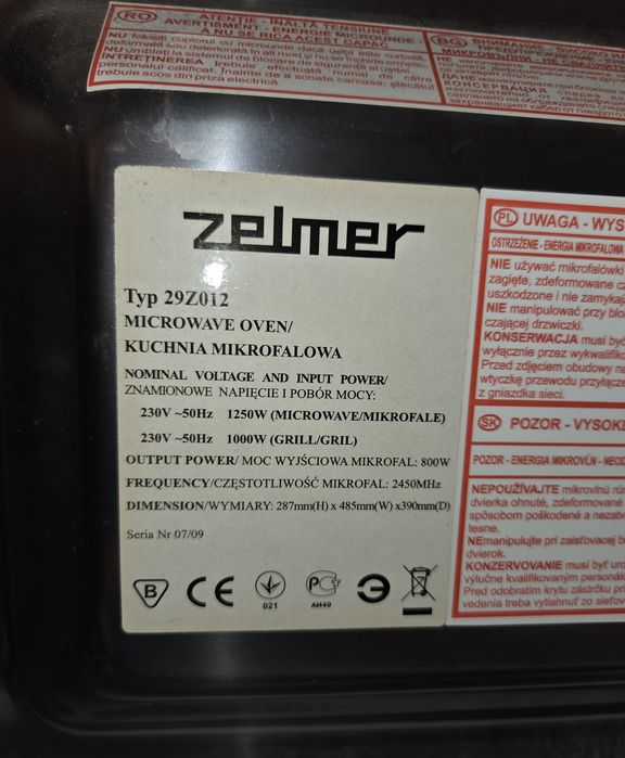 Mikrofalówka Zelmer 29Z012 800W z grillem – sprawna, do naprawy