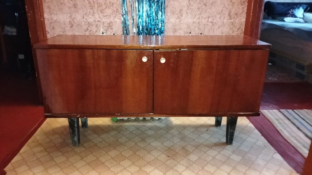 Отдам тумбочку бесплатно