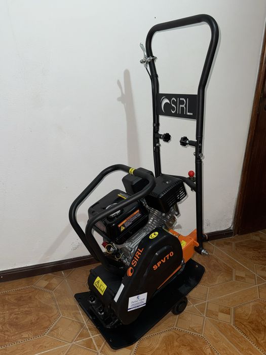 Placa Compactadora Sirl SPV70 Loncin G200F