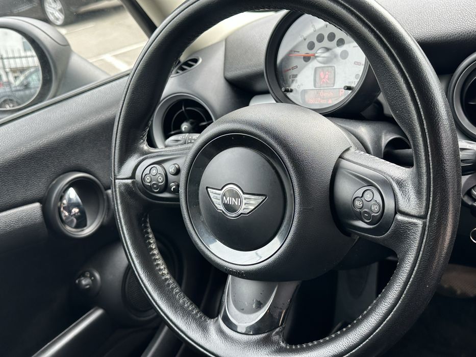 Продам Mini Cooper Clubman