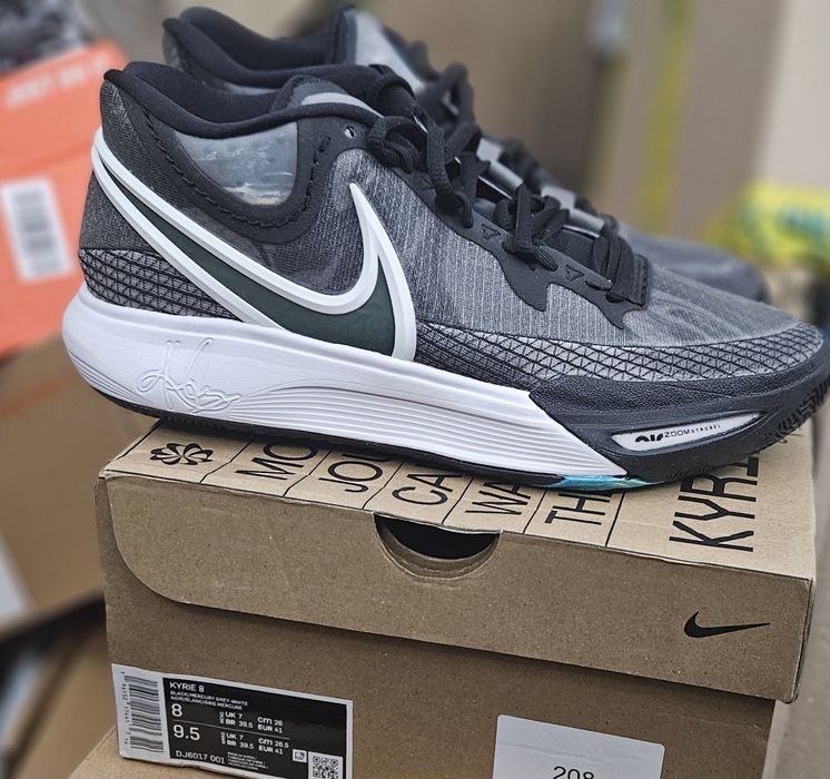 Кросівки  Nike Kyrie 8 . Розмір 41