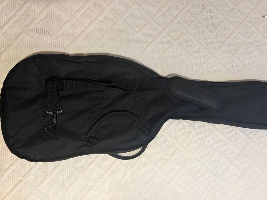 Guitarra Yamaha + Saco de Transporte