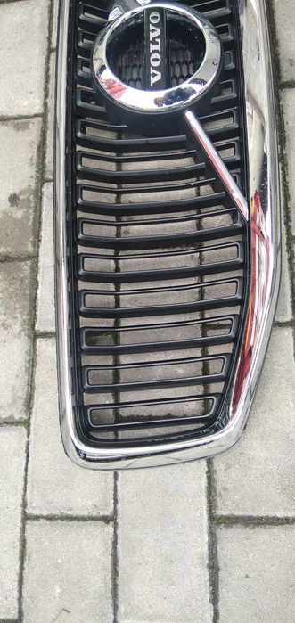 Volvo V60 Atrapa Grill