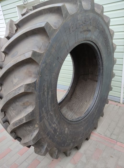 Шини 710/70-38 Росава.