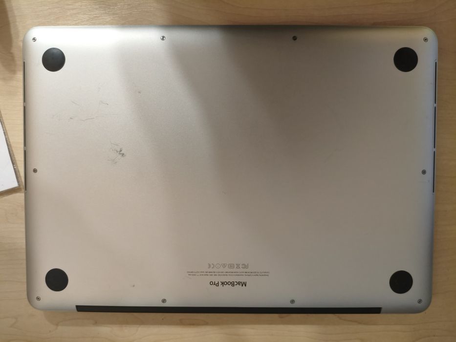 Macbook pro 2015 13inch (A1502)
