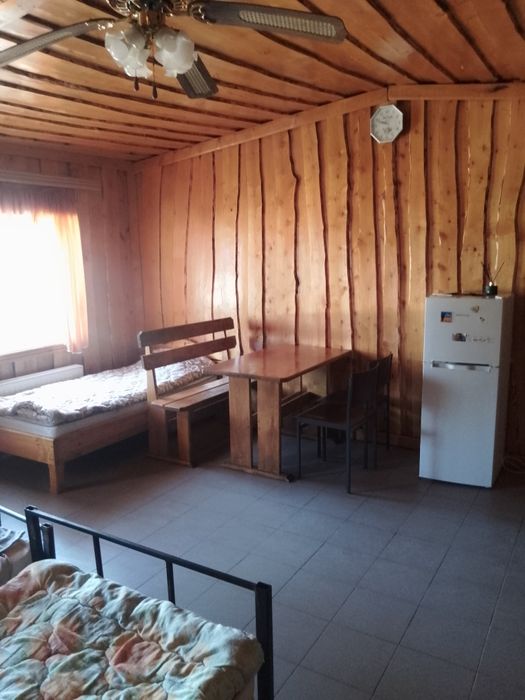 Оренда будинку для бригади працівників