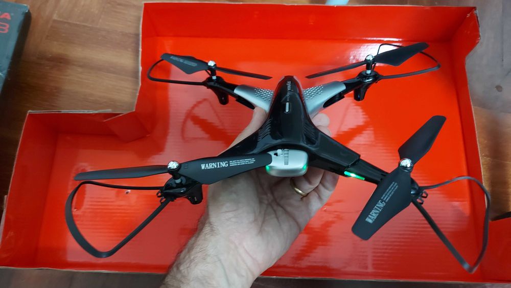 Syma Z3 Compact Foldable Drone with 720P Camera, Never Used!64284992571777121