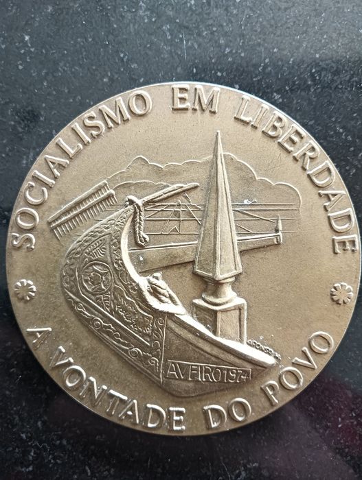 Medalhas comemorativas em bronze