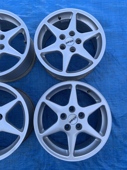 Диски R16.5.114.3 Reno Megane Scenic Nissan Qashqai Toyota Camry Rav4