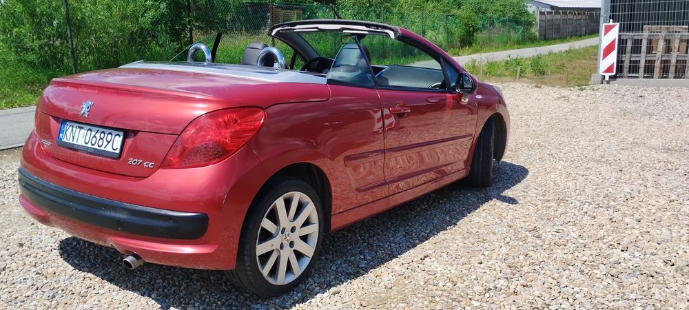 Peugeot 207 CC kabriolet 1.6 rok 2009