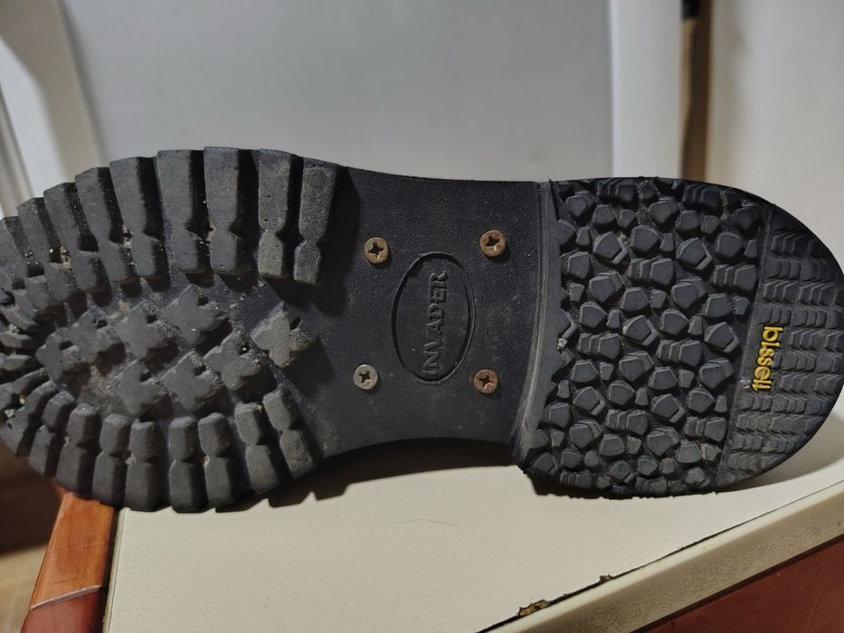 Шкіряні високі черевики