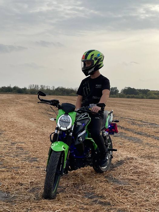 продам мотик musstang xtreet 250