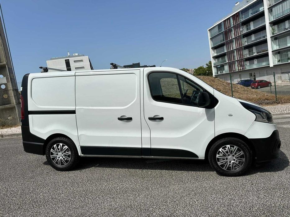 Renault Trafic 1.6DCI | 3 Lugares | 2017