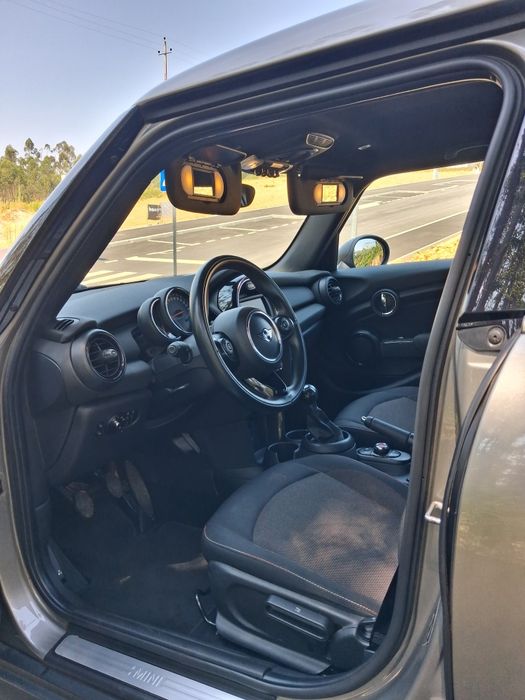Mini 5portas Blackyard 2019