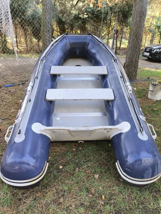 Ponton w dobrym stanie AQ270