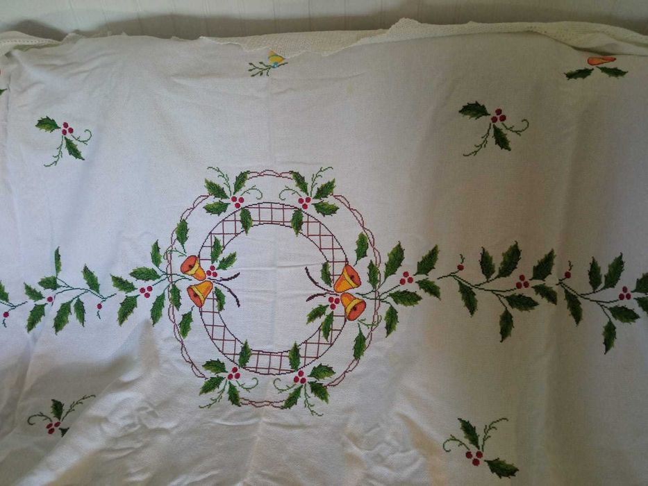Toalha de Natal- Bordado ponto cruz