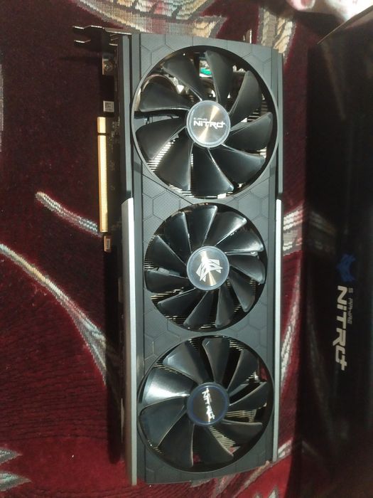 Saphire Nitro+ RX 5700XT