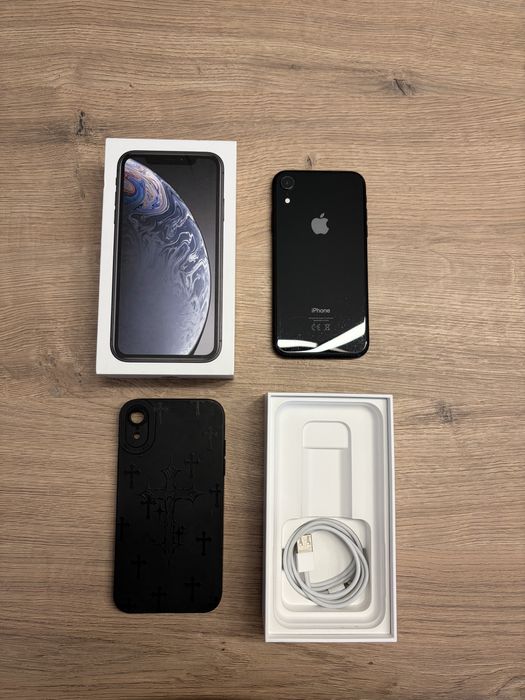 Iphone XR 128 GB czarny kolor