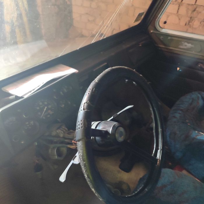 Продам луаз треба трохи робити.