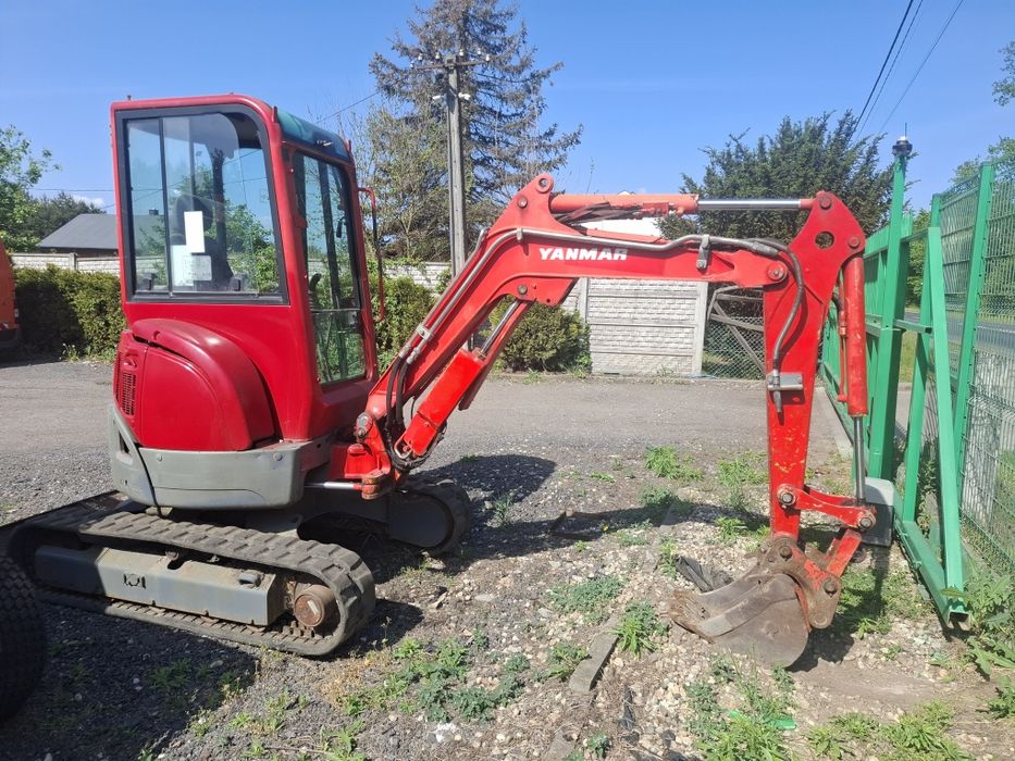 Koparka yanmar vio 25 bobcat jcb cat