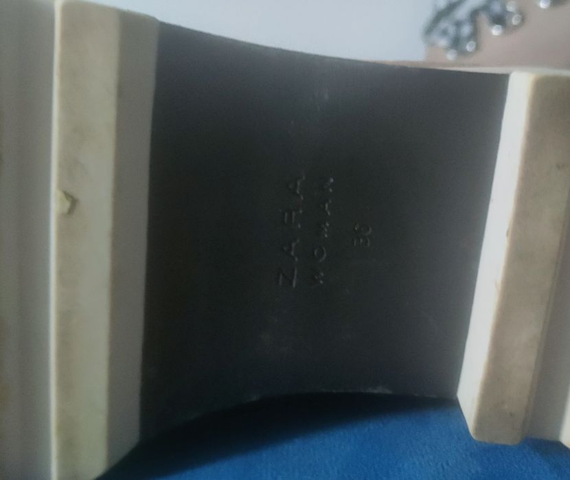 Zara. Piękne buty. Piękne wiązanie