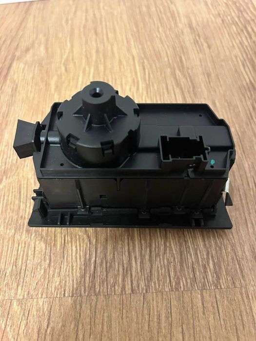 Przełącznik włącznik świateł Mercedes ML W164 GL 164505.0104