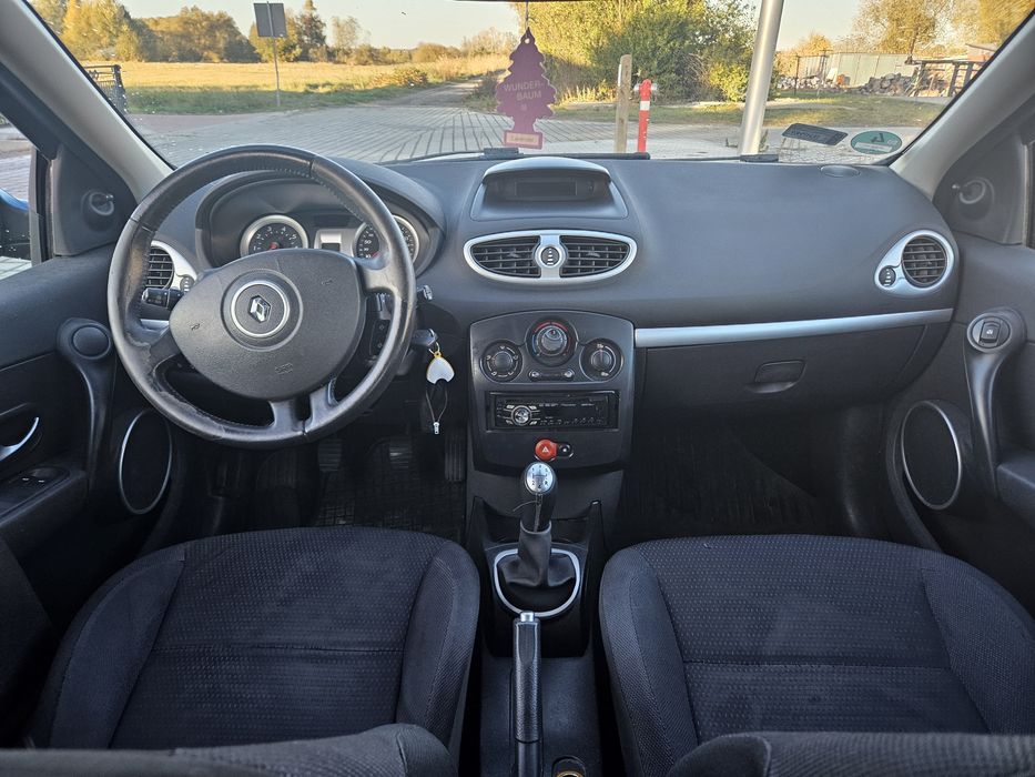 Renault Clio 1.2 benzyna / Klima / Stan BDB