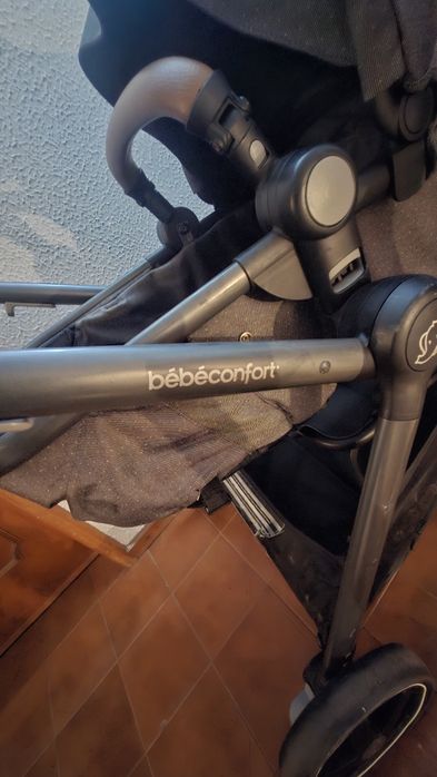 Carrinho bebé confort