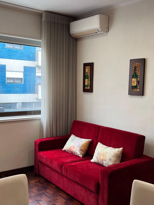 Arrenda-se apartamento T1- Porto
