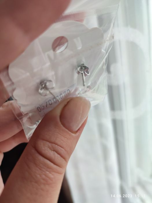 Продам весільні туфлі та аксесуари