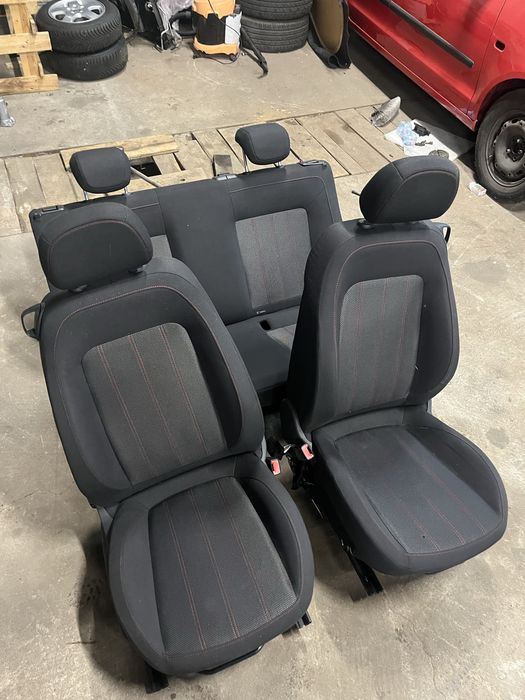Komplet Foteli Corsa D - 3d - Isofix