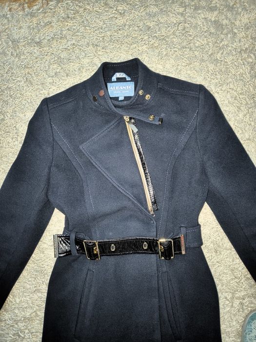 Жіноче пальто ALVANTO