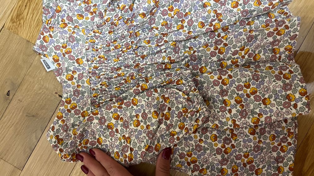 Сукня дітяча на 6-9 місяців