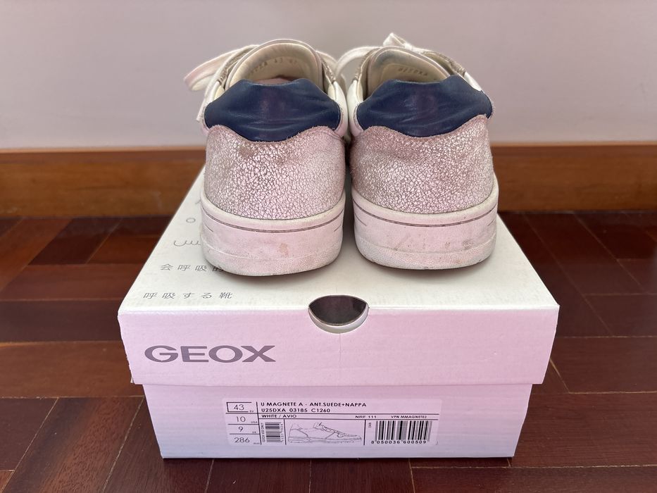 Sapatilhas Geox em pele