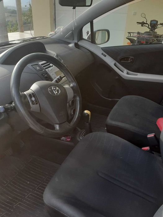 Toyota Yaris - 2009 1.100 foto 2