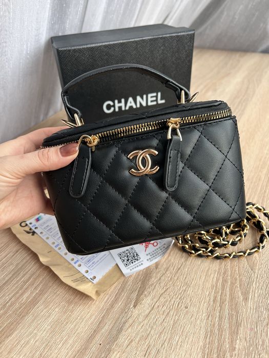 Сумка бочка шанель