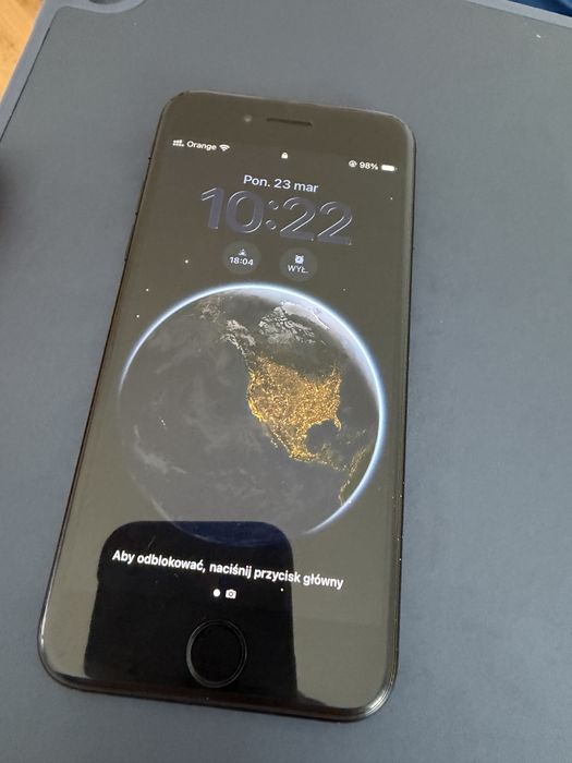 Iphone SE 2020 2 generacja, sprawny, caly,  komplet
