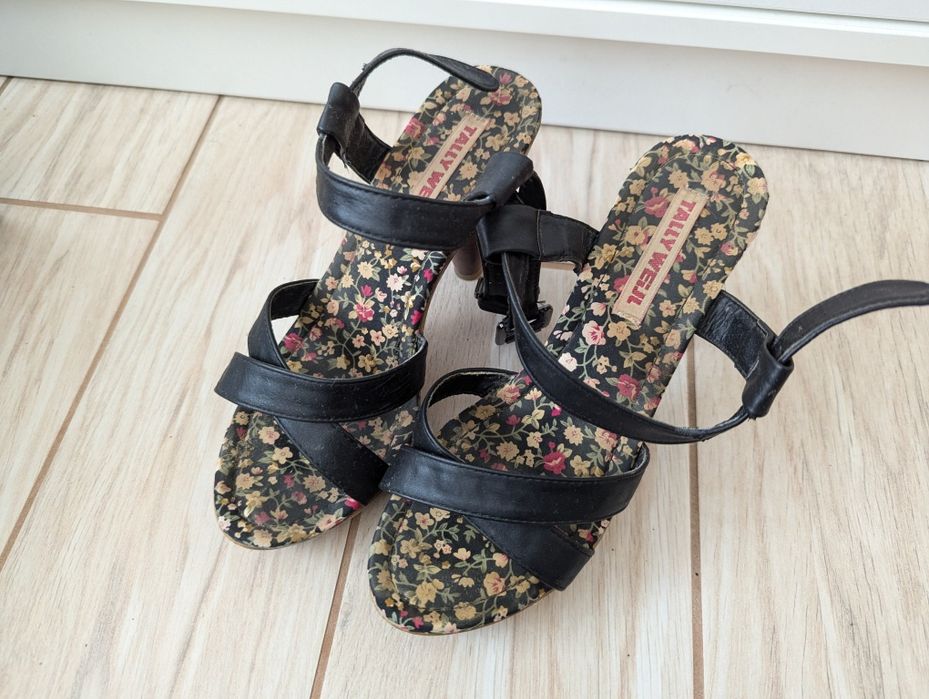 Босоніжки tally weill 38