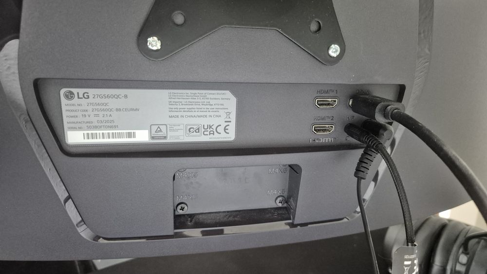 monitor LG UltraGear 180hz 2560×1440