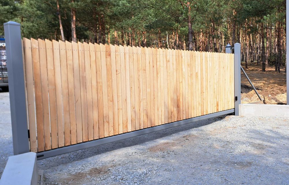 Ogrodzenia frontowe , panelowe, podmurówki