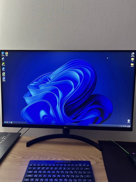 Монітор LG 32QN600-B