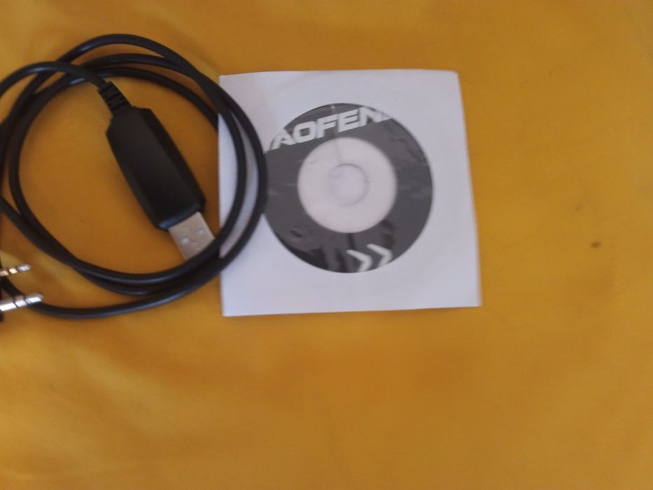 Kabel do transmisji danych i programowania